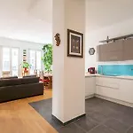 Appartement #22 Emma 2bdr Balcony Center Town 2mins Tramway Nice