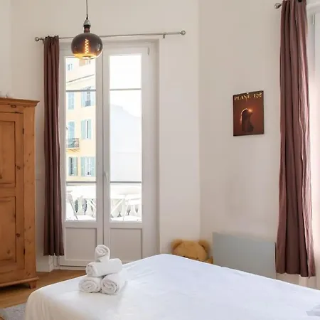Apartman #22 Emma 2bdr Balcony Center Town 2mins Tramway Nizza